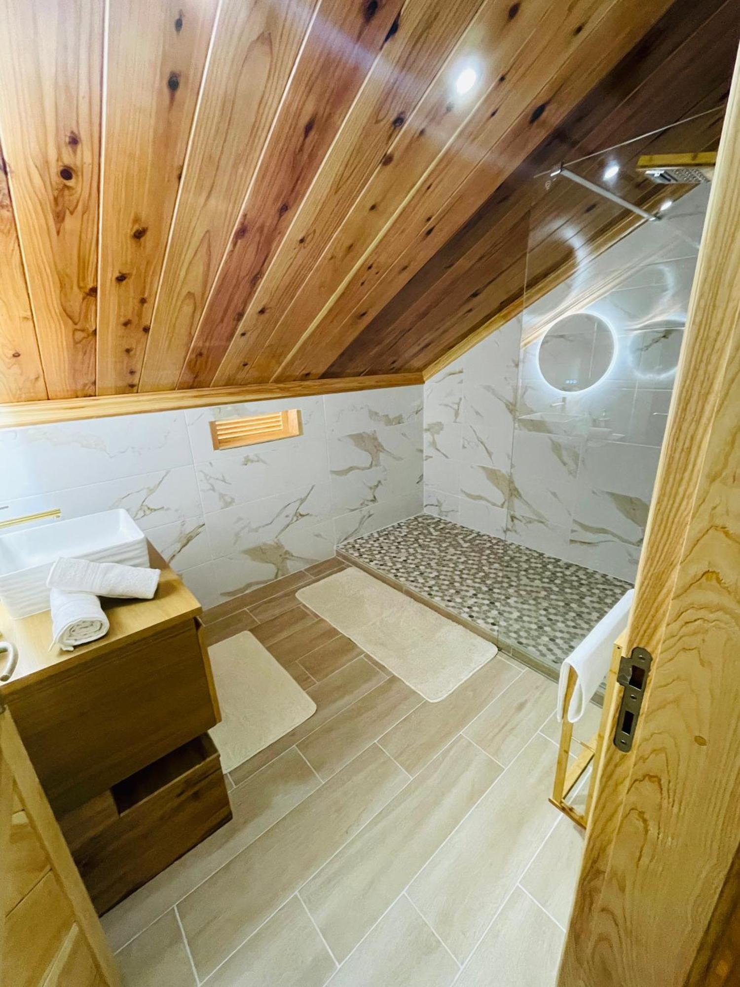 Au Sommet Des Salazes Hotel Salazie Bagian luar foto